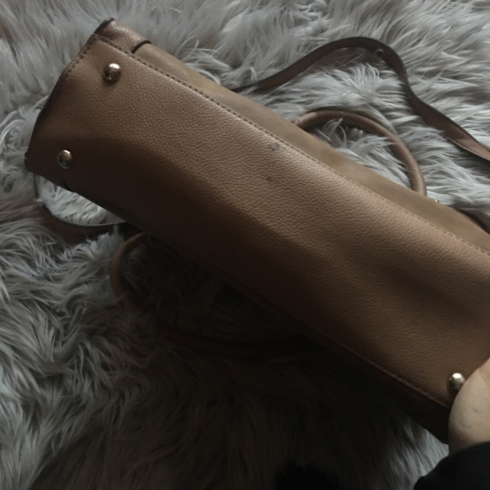 Shoulder Bag - Picture 2 of 3